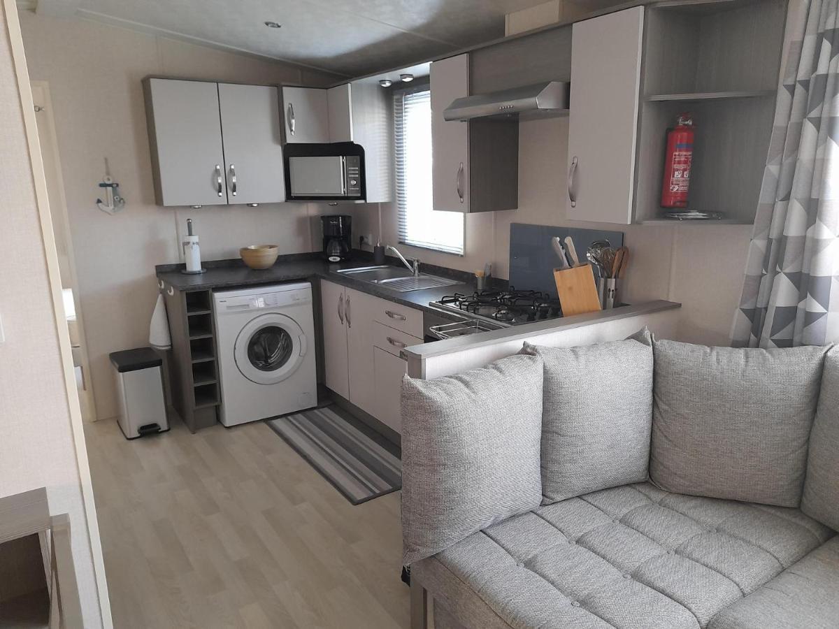 Le Mobile Home Le Victory Situe Au Camping Le Rio نو-سور-مير المظهر الخارجي الصورة